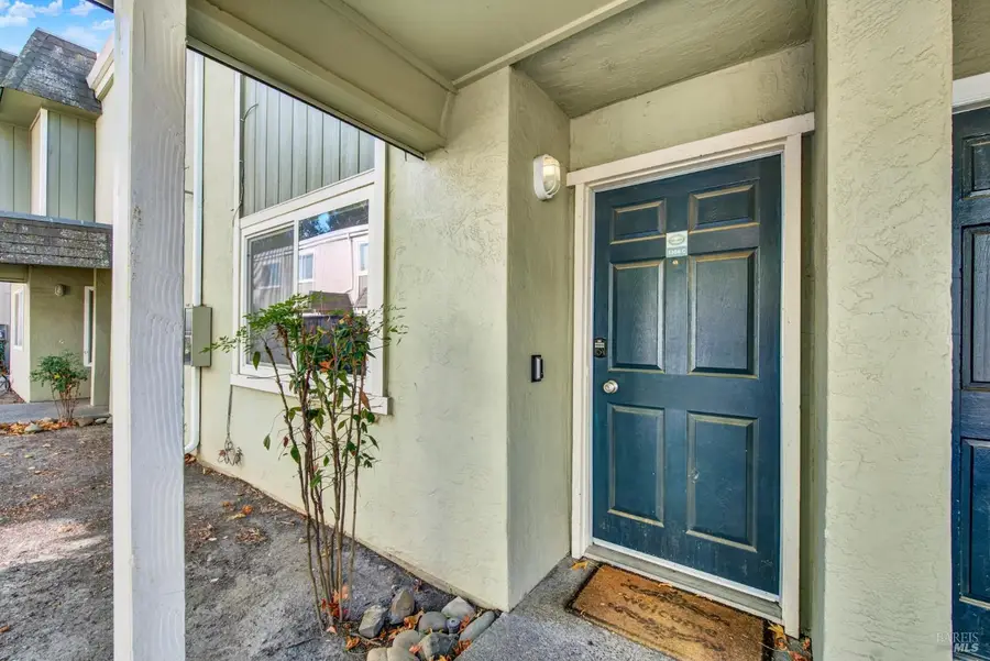 1354 Callen Street #C, Vacaville, CA 95688 - #2