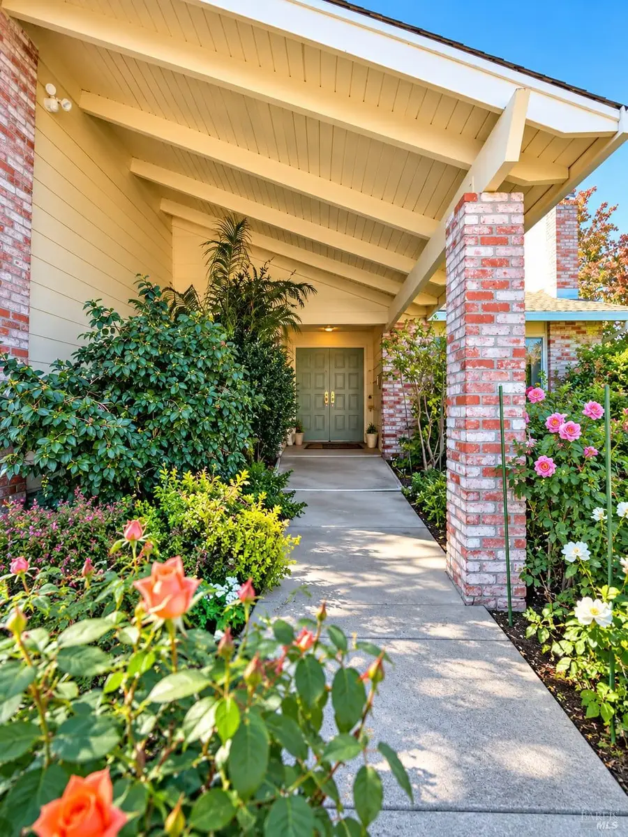 8833 Oak Trail Drive, Santa Rosa, CA 95409 - #2