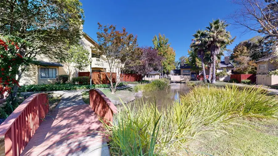 2402 Woodlake Drive, Santa Rosa, CA 95405 - #2