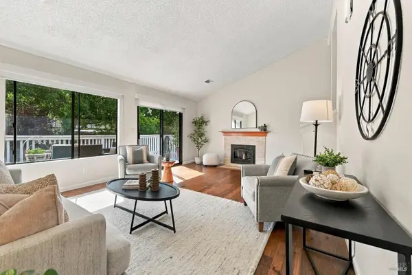331 E T Street, Benicia, CA 94510