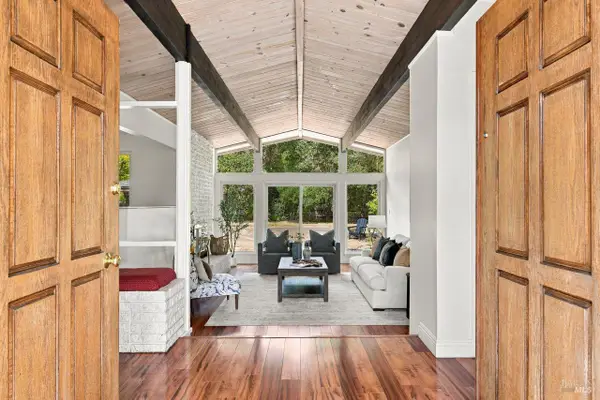 2655 Tachevah Drive, Santa Rosa, CA 95405