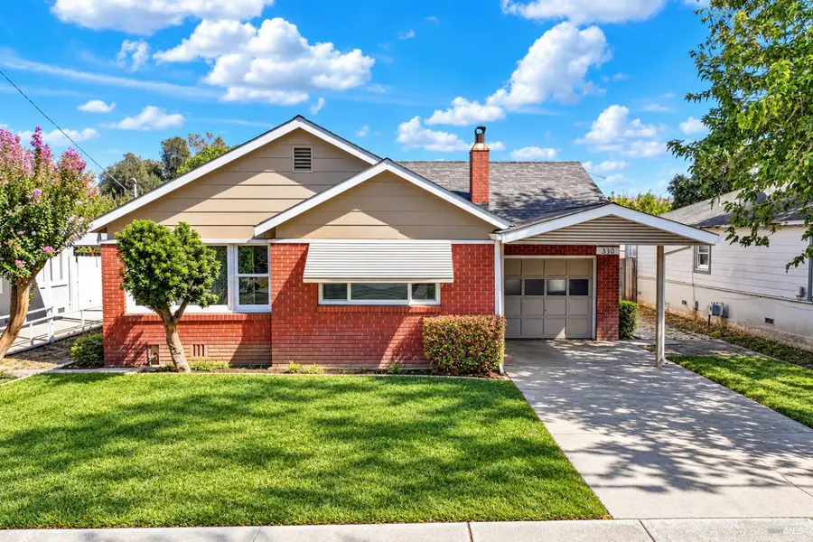 330 N Adams Street, Dixon, CA 95620 - #3