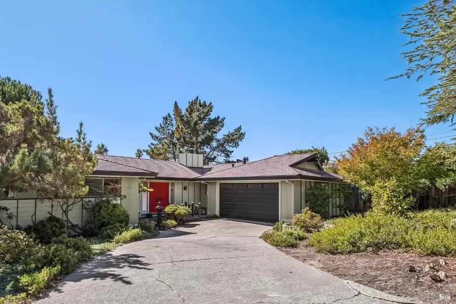 555 Las Colindas Road, San Rafael, CA 94903 - #2