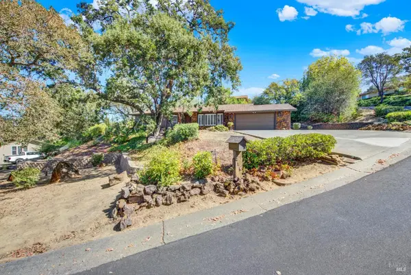 214 Wykoff Drive, Vacaville, CA 95688
