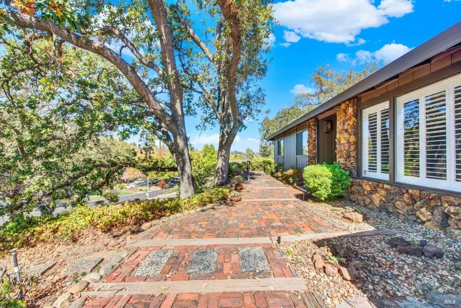 214 Wykoff Drive, Vacaville, CA 95688 - #2