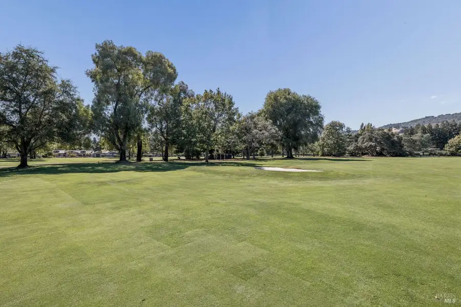 18 Country Club Drive, Fairfield, CA 94534 - #2