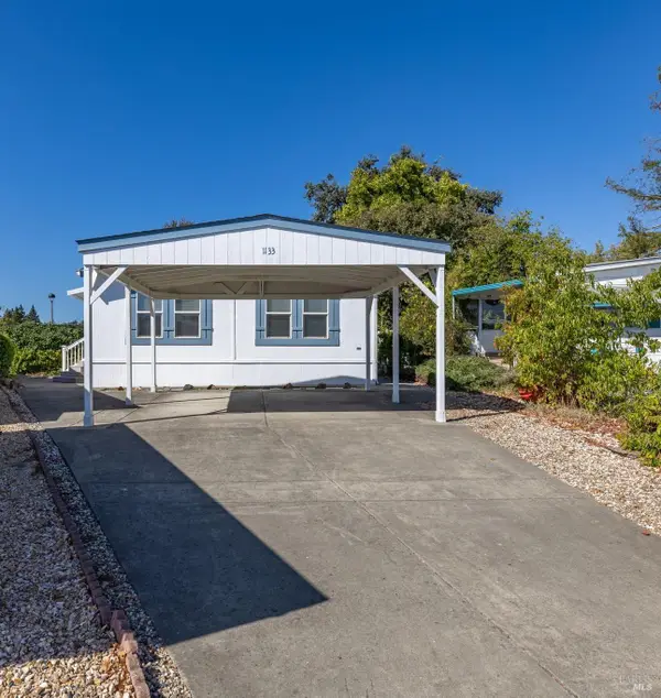 1133 Adrienne Way, Santa Rosa, CA 95401