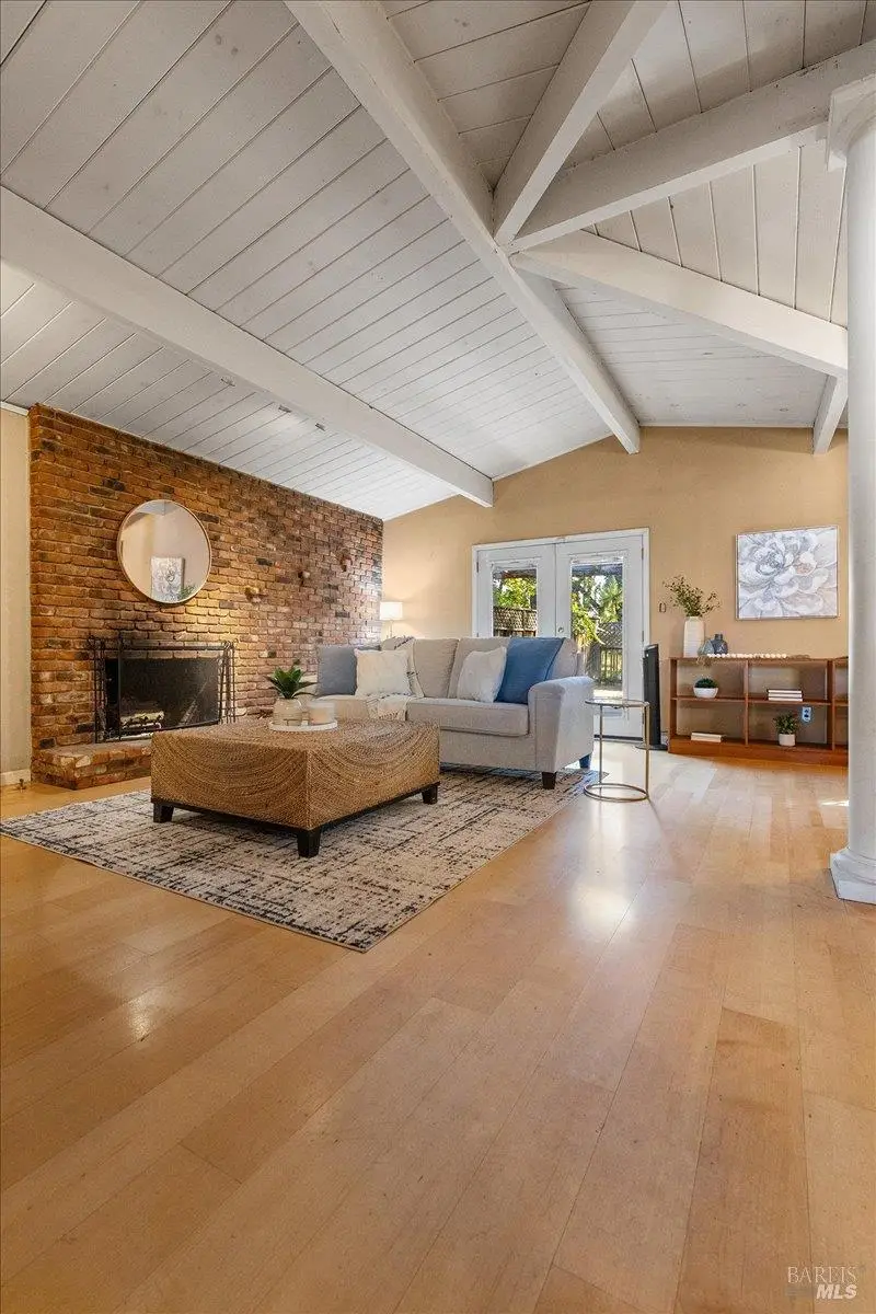 2231 Creekside Road, Santa Rosa, CA 95405 - #2