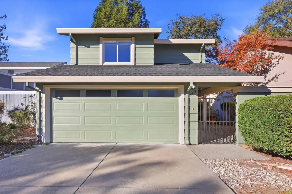 2313 Avenida De Las Brisas, Santa Rosa, CA 95405 - #1