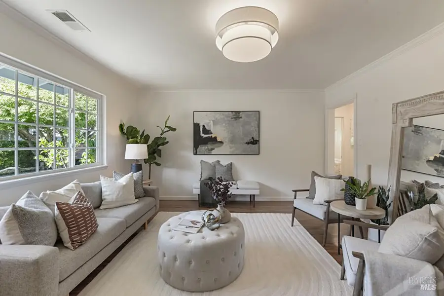 37 Meadow Avenue, San Rafael, CA 94901 - #3