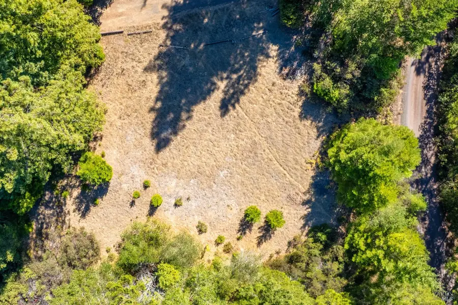 9375 Ravens Pike Road, Boonville, CA 95415 - #2