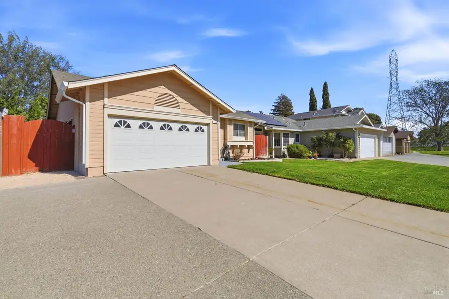 724 Vintage Avenue, Fairfield, CA 94534 - #3