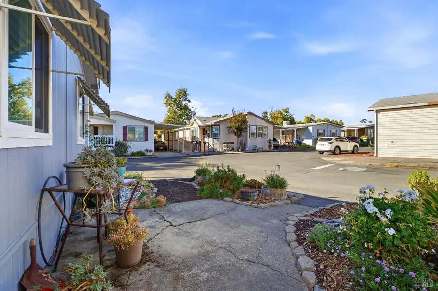 1138 Broadleaf Lane, Windsor, CA 95492 - #2