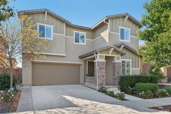 1525 Keats Place, Rohnert Park, CA 94928