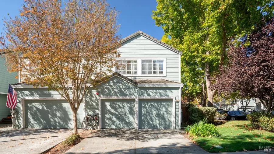 829 Chardonnay Circle, Petaluma, CA 94954 - #2