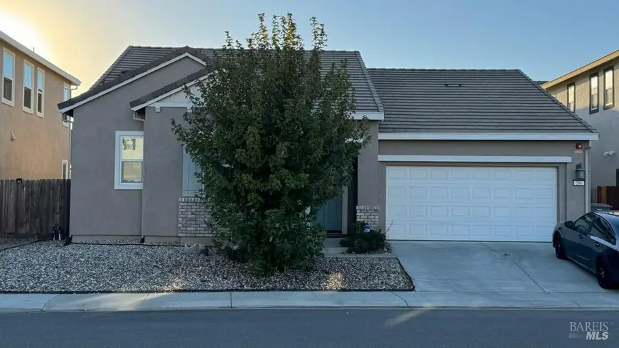 266 Lantana Drive, Vacaville, CA 95687 - #2