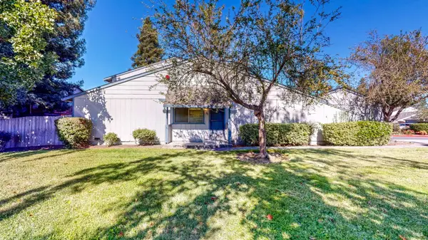 31 Conifer Square, Rohnert Park, CA 94928
