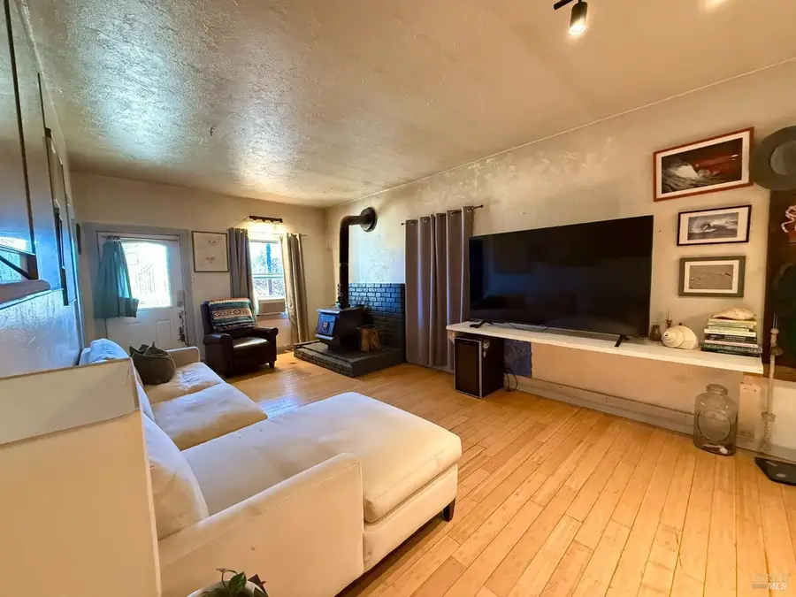 76724 Henderson Lane, Covelo, CA 95428 - #3