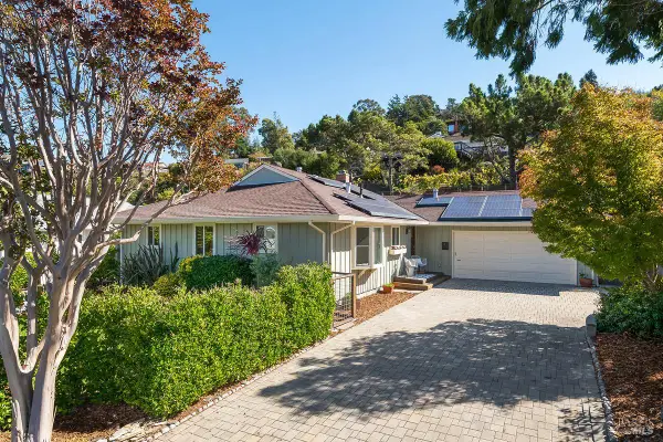 17 Enterprise Drive, Corte Madera, CA 94925