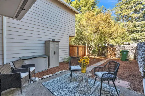 110 Golden Gate Circle, Napa, CA 94558
