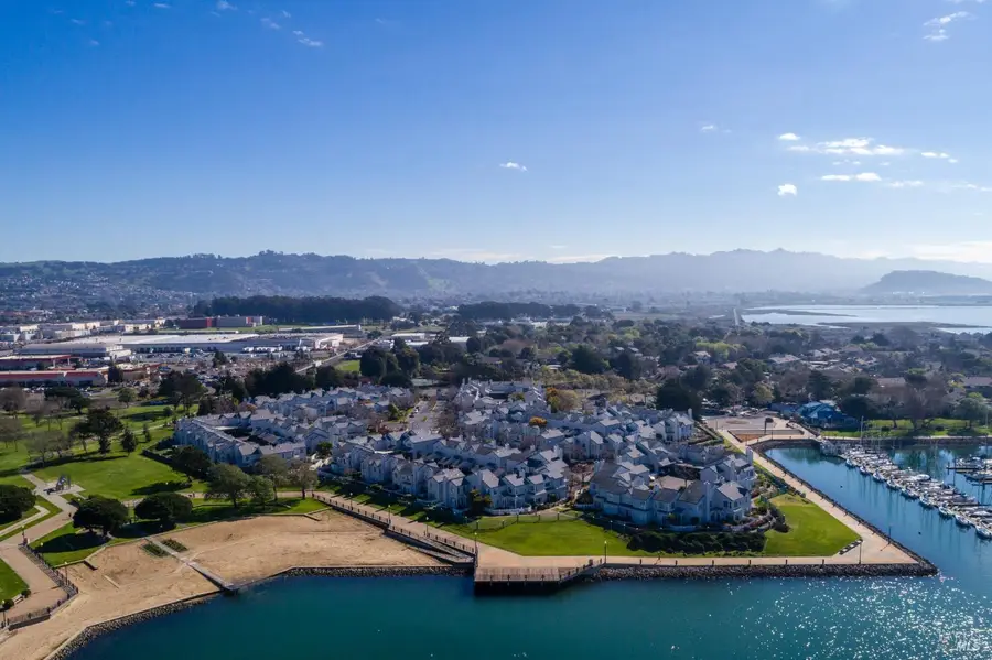 220 Commodore Drive, Richmond, CA 94804 - #2