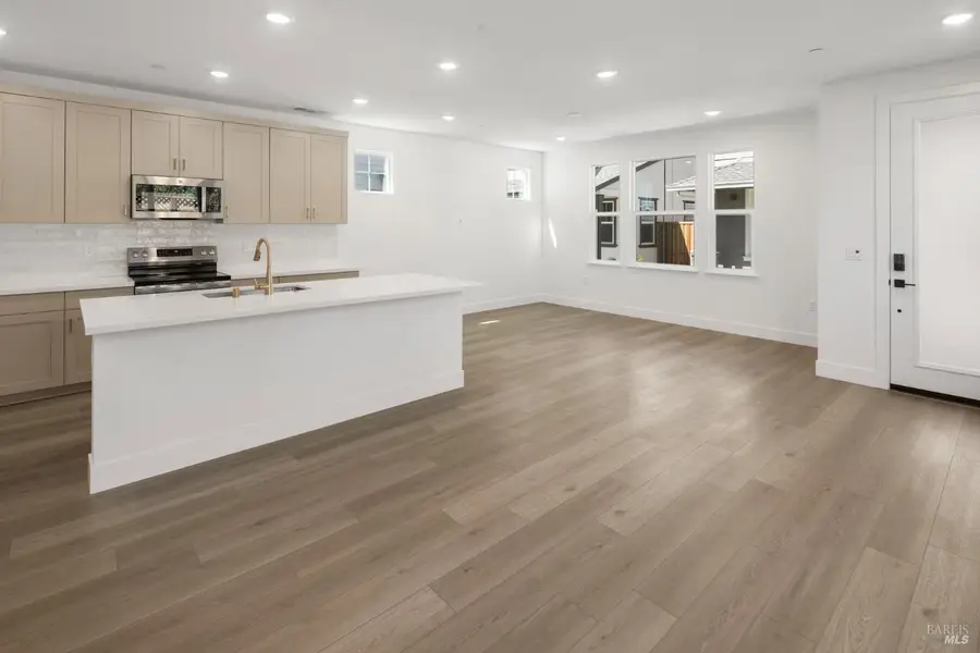 159 Amanda Way, Windsor, CA 95492 - #3