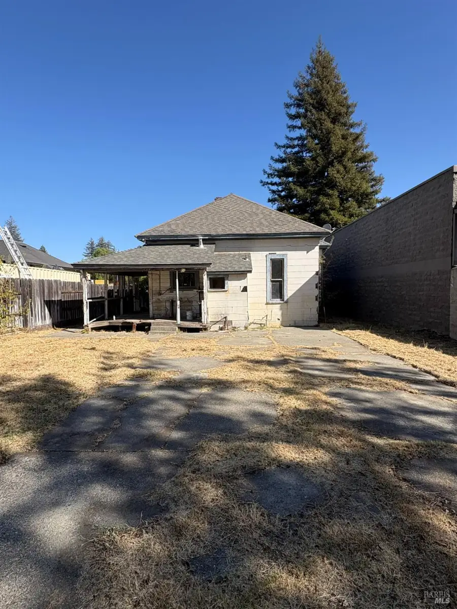 518 Davis Street, Vacaville, CA 95688 - #2