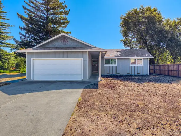12741 Blue Heron Court, Clearlake Oaks, CA 95423