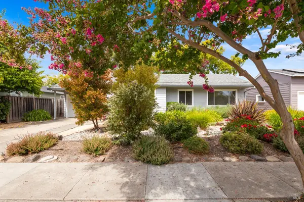 2707 Spring Creek Drive, Santa Rosa, CA 95405