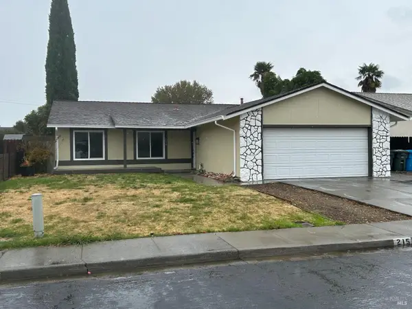 215 Richard Place, Vacaville, CA 95687