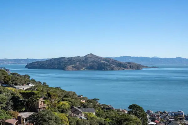 446 Sausalito Boulevard, Sausalito, CA 94965