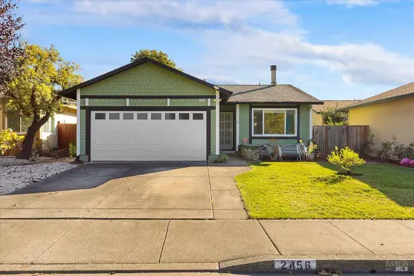 2456 Copperfield Drive, Santa Rosa, CA 95401