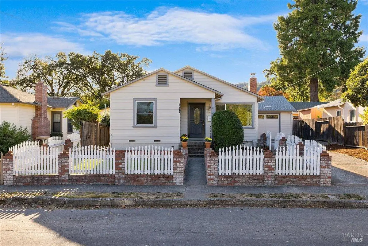 445 N Jefferson Street, Cloverdale, CA 95425 - #1