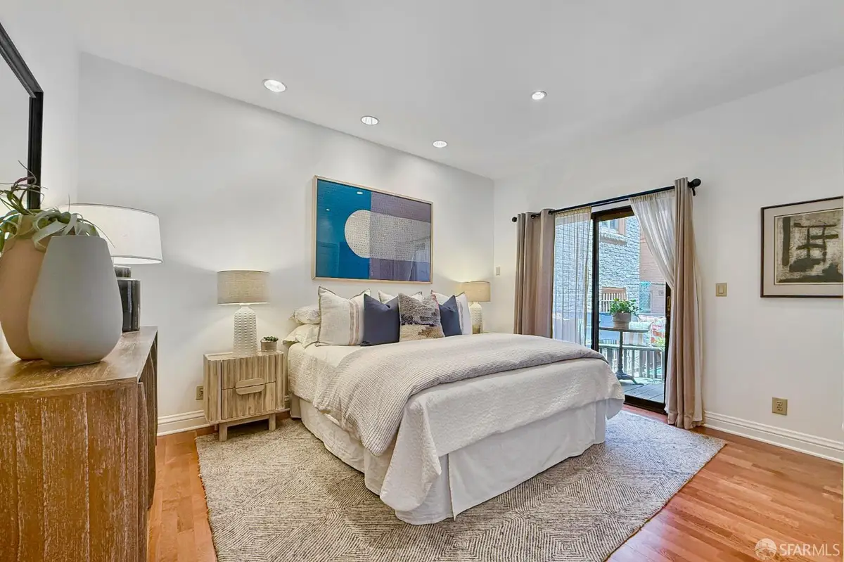 725 Pine Street #101, San Francisco, CA 94108 - #1