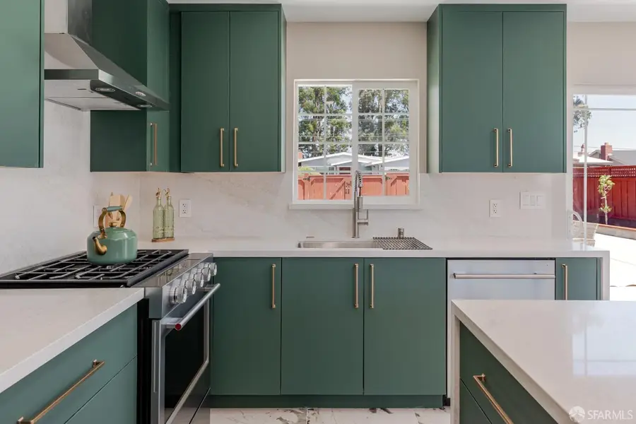 2501 Sherwood Drive, San Bruno, CA 94066 - #3