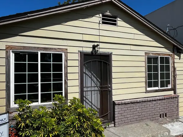 345 1st Avenue, Redwood City, CA 94063