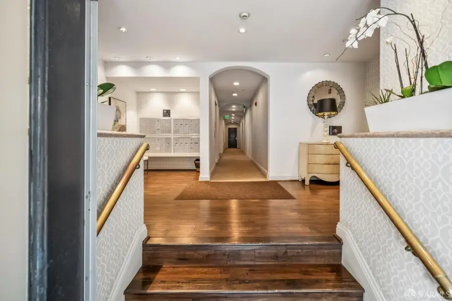 725 Pine Street #208, San Francisco, CA 94108 - #3