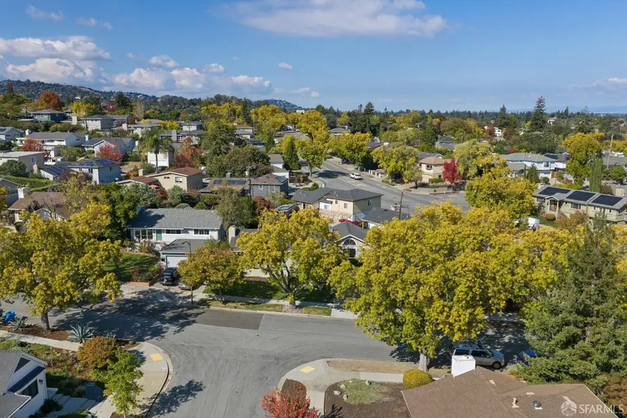 2748 Briarfield Avenue, Redwood City, CA 94061 - #2