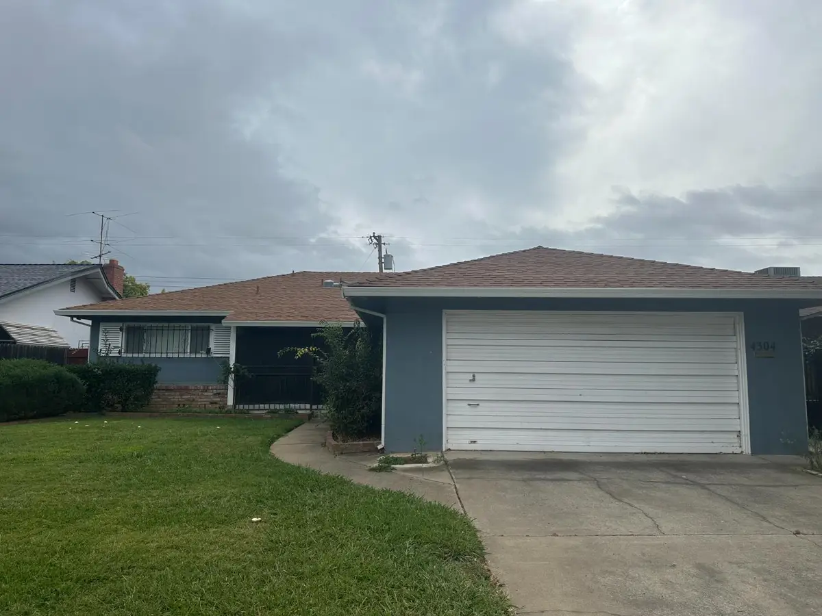 4304 E Iowa Avenue, Sacramento, CA 95824 - Image #1