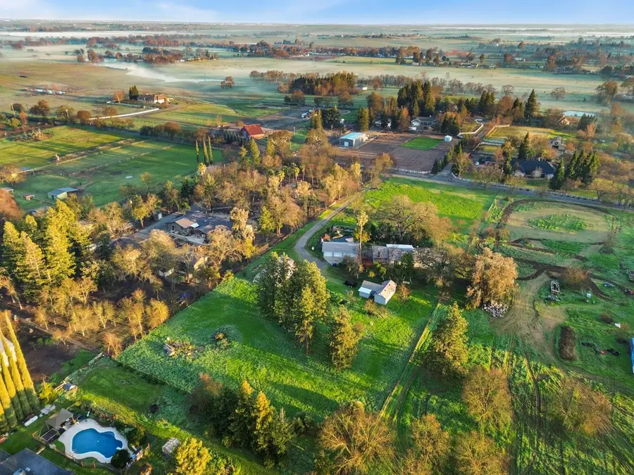 12542 Plum Lane, Wilton, CA 95693 - Image #2