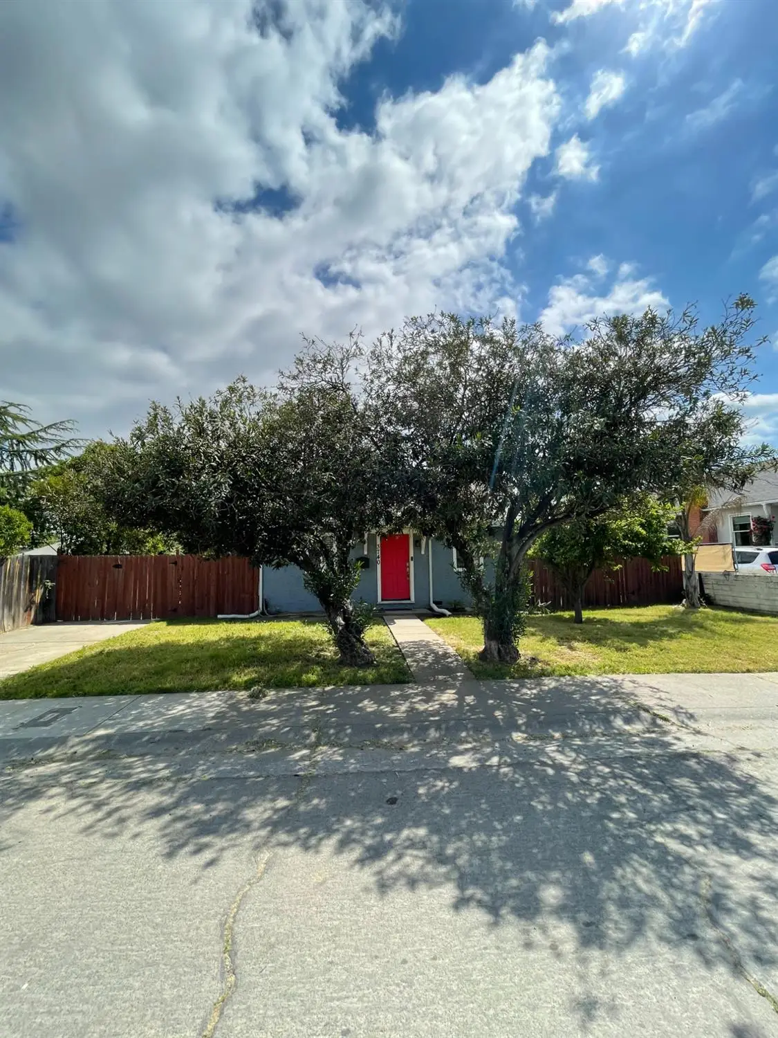 3740 26th Avenue, Sacramento, CA 95820 - #1