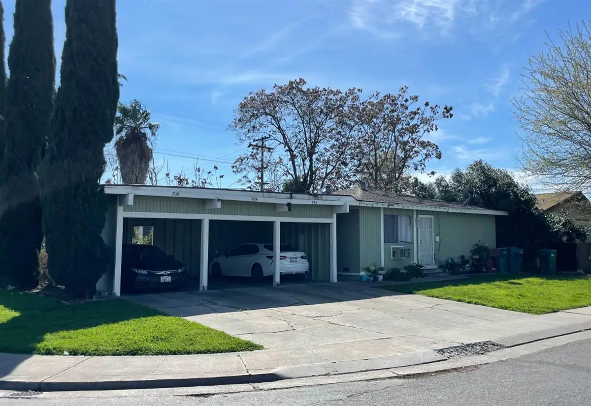 702 San Miguel Avenue, Stockton, CA 95210 - #1