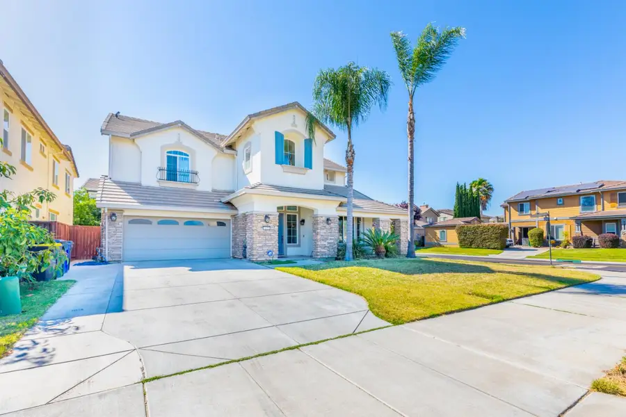 845 Village Avenue, Lathrop, CA 95330 - #2