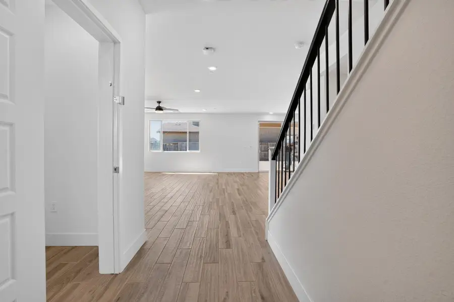 8724 Maestro Way, Elk Grove, CA 95757 - #2