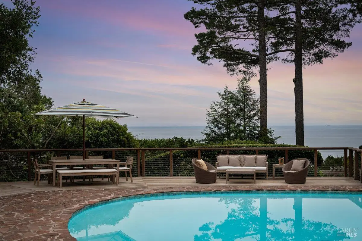 125 Laurel Avenue, Stinson Beach, CA 94970 - Image #1