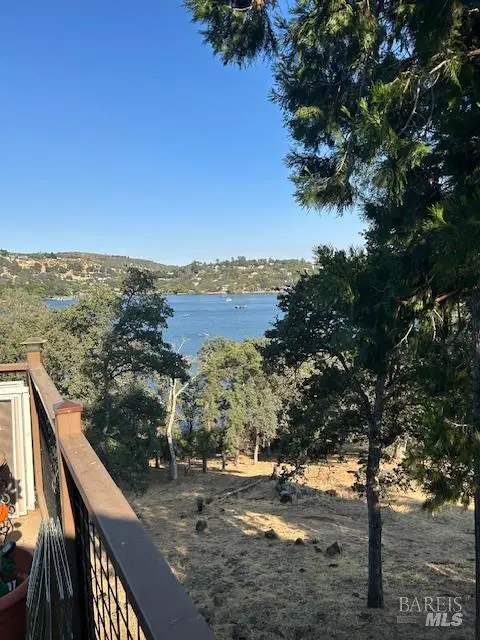 17186 Knollview Drive, Hidden Valley Lake, CA 95467 - Image #2