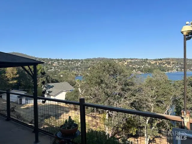 17186 Knollview Drive, Hidden Valley Lake, CA 95467 - Image #3