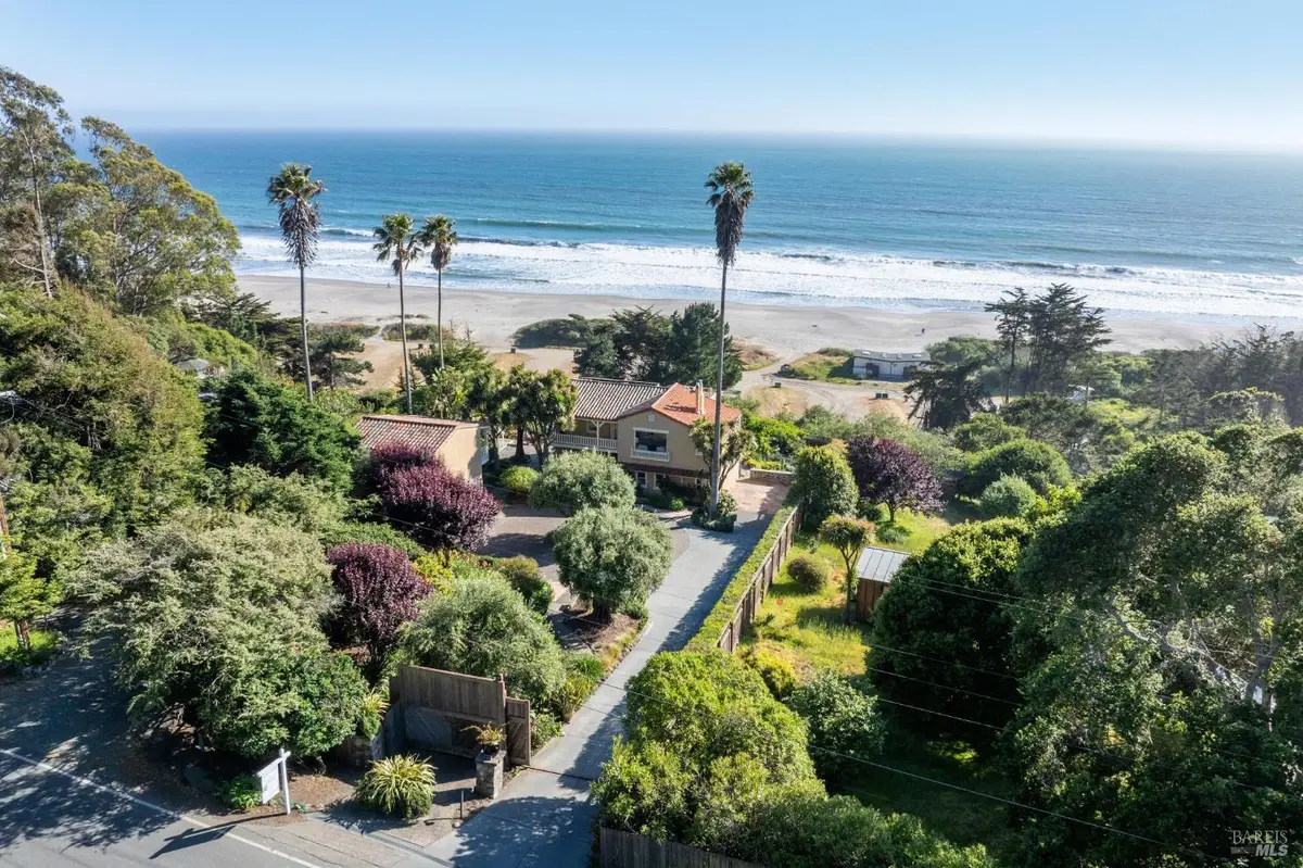 3275 Shoreline Highway, Stinson Beach, CA 94970 - Image #1