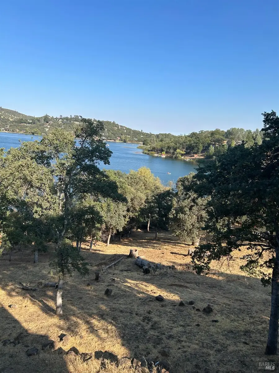 16925 Knollview Drive, Hidden Valley Lake, CA 95467 - Image #2