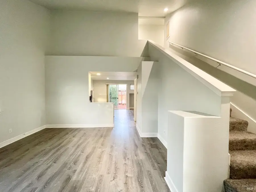 728 Fresno Avenue, Santa Rosa, CA 95407 - Image #2